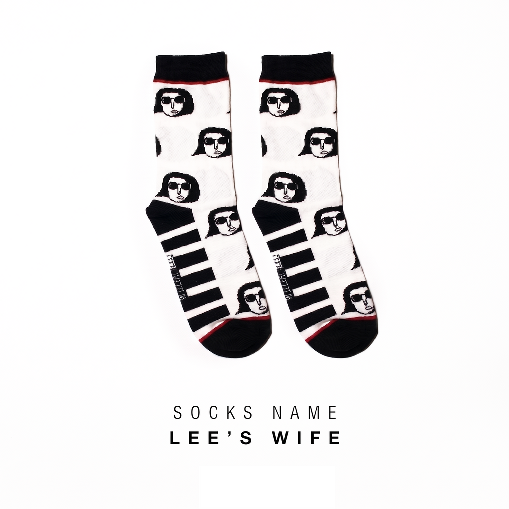 Long Socks ( Lee's wife )